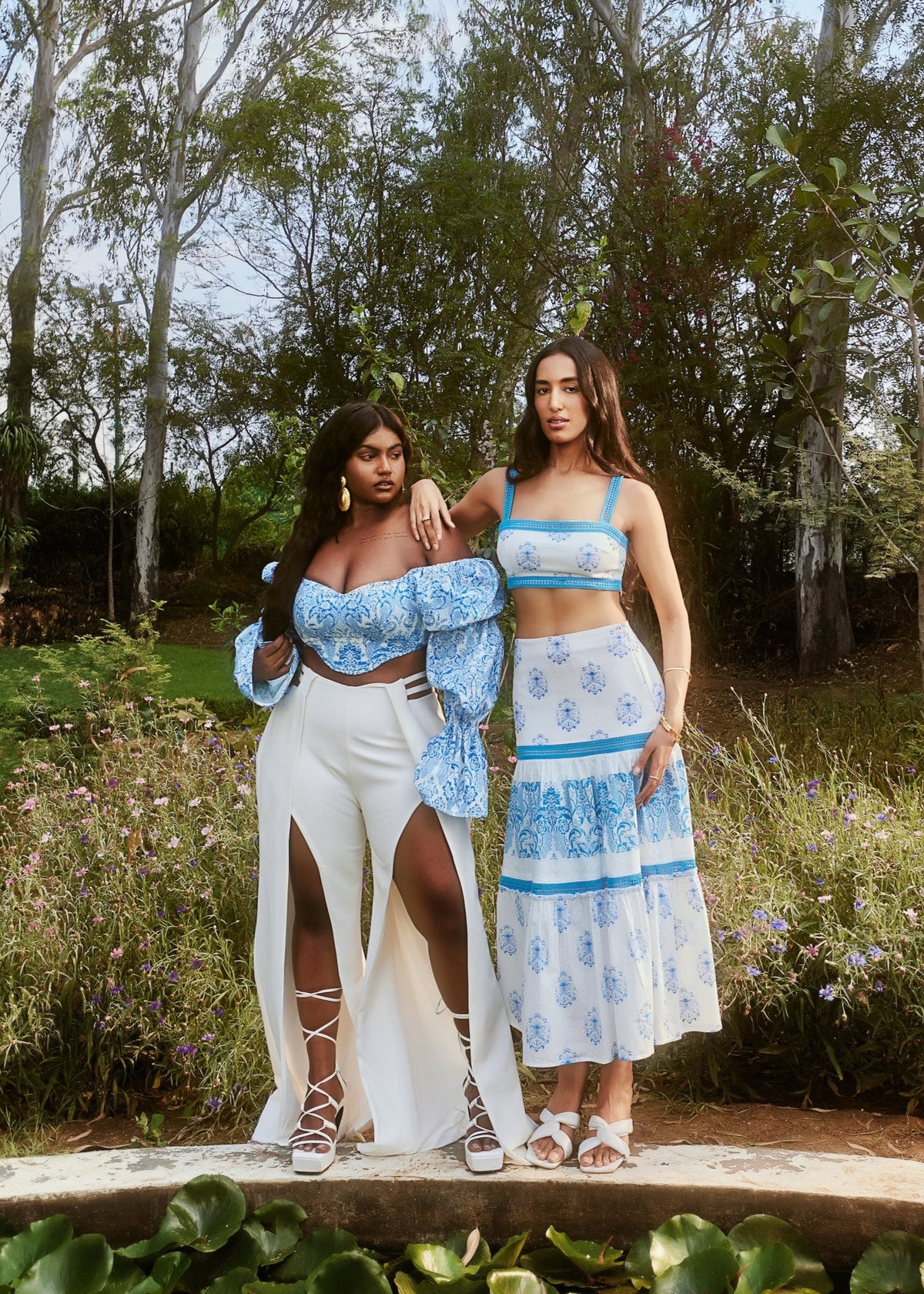 Alessa White and Blue Print + Lace Coord Set CL