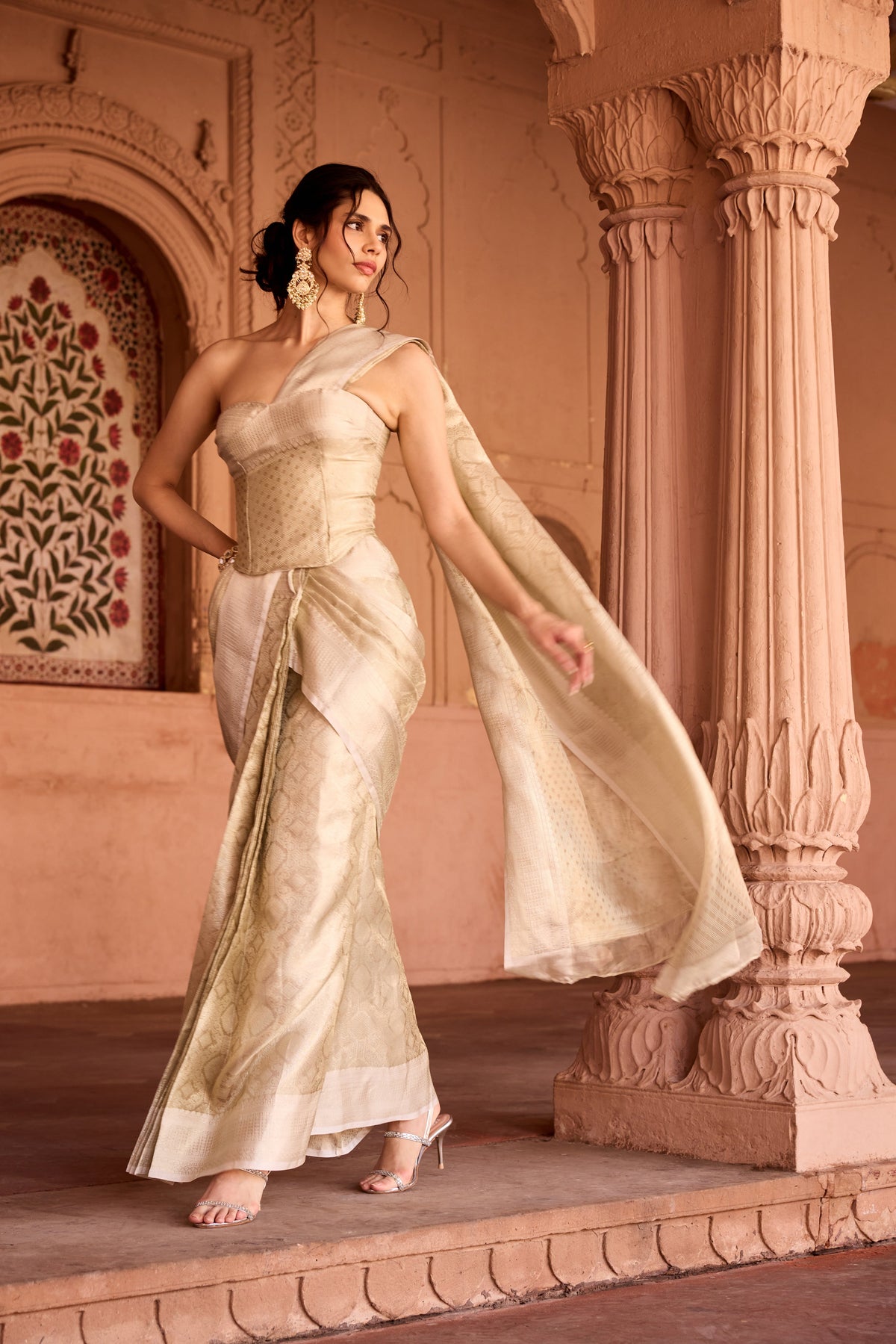 Zaida Gold Banarasi Pre-Draped Saree Set