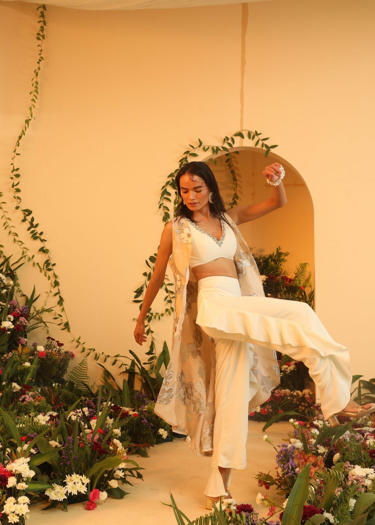 Zireen White Waterfall Pants