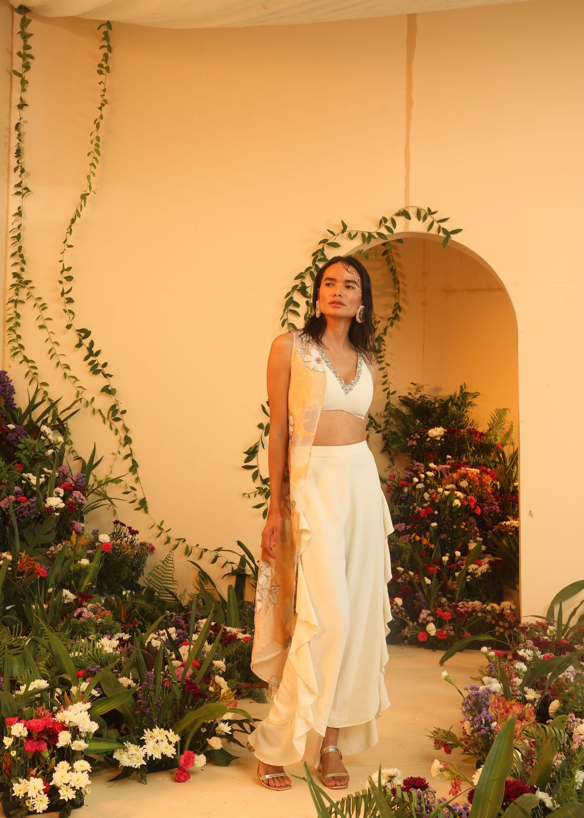 Zireen White Waterfall Pants