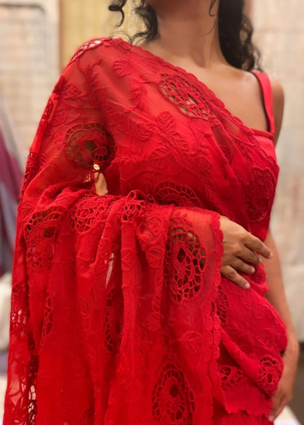 Aiza Red Floral Embroidered Pre-Stitched Saree